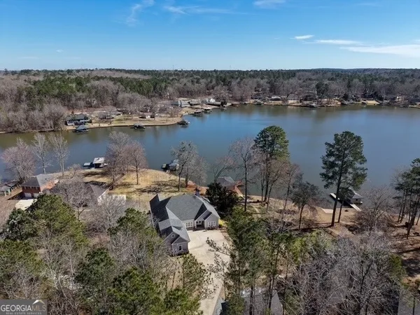 a view of a lake with houses