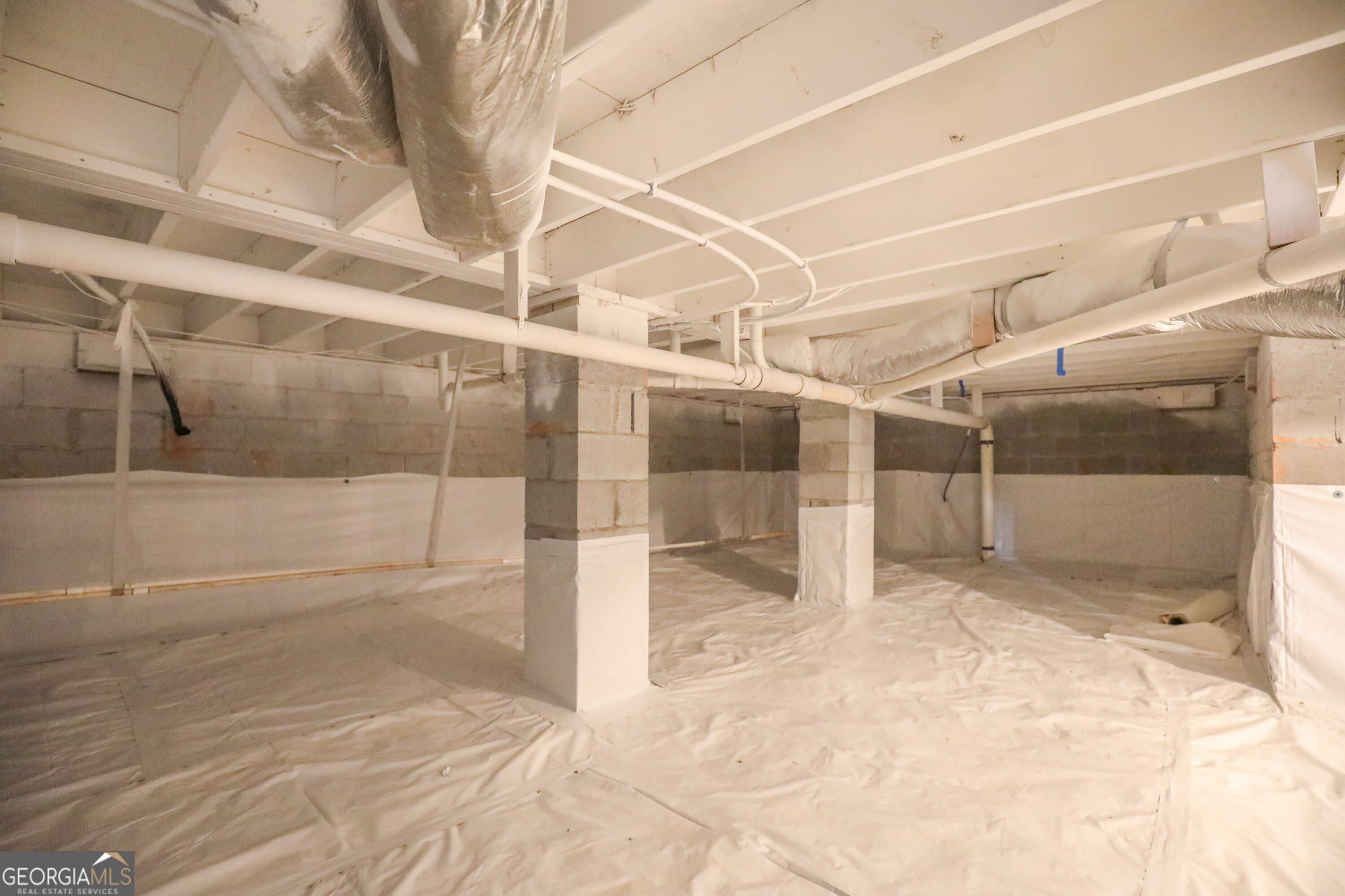 124 Myrick Road Northwest Milledgeville, GA 31061 - Photo 40 of 41 a view of a indoor shower