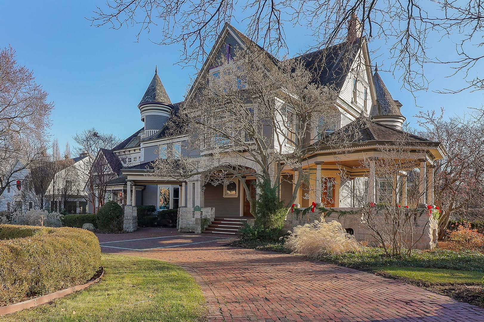 8 East 3rd Street Hinsdale, IL 60521 - Photo 1 of 1