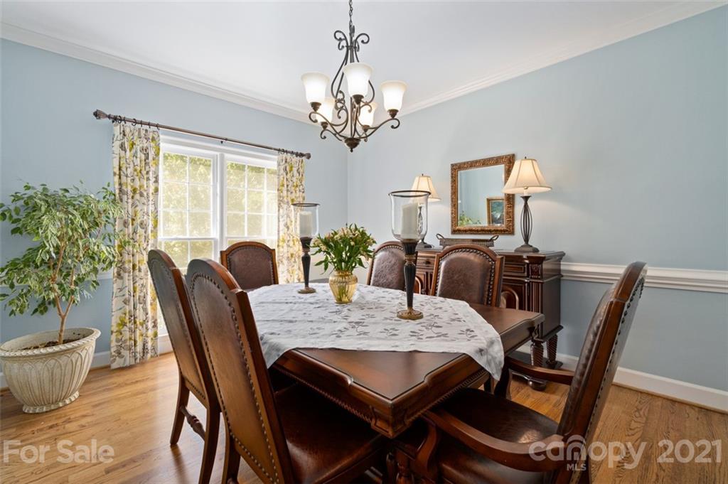 4301 Quail View Road Charlotte, NC 28226 - Photo 11 of 30 Gallery Image 11