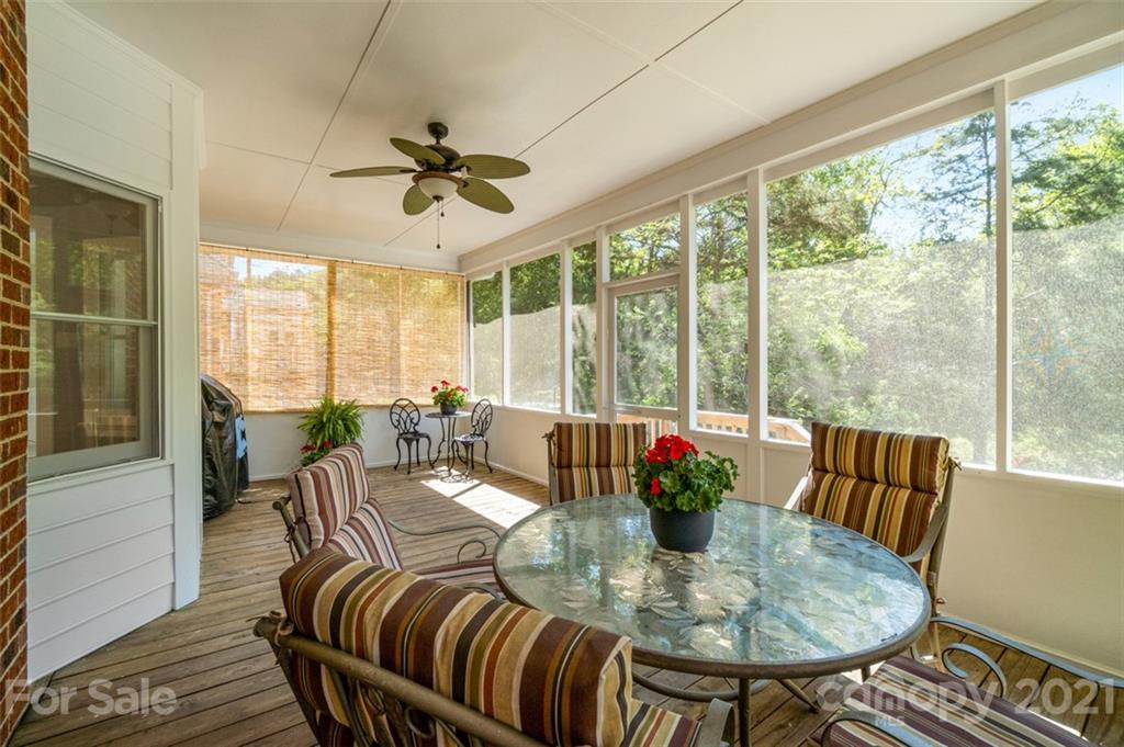 4301 Quail View Road Charlotte, NC 28226 - Photo 17 of 30 Gallery Image 17