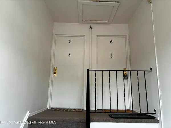 $235,000 | 9 Huguenot Street, Unit 6, New Paltz, NY 12561