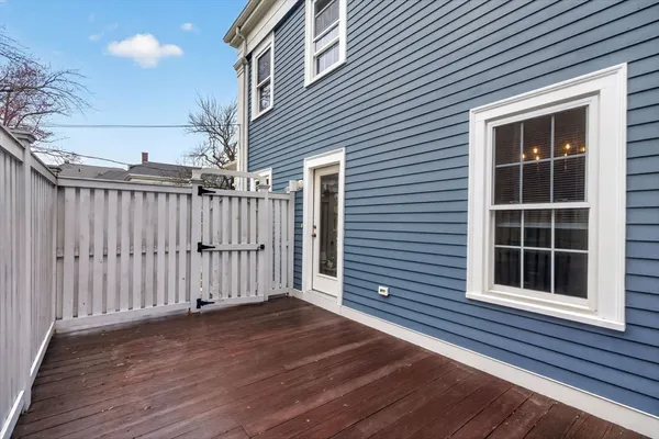 $6,500 | 50 Roberts Road, Cambridge, MA 02138