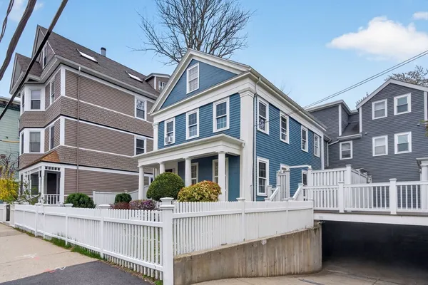 $6,500 | 50 Roberts Road, Cambridge, MA 02138