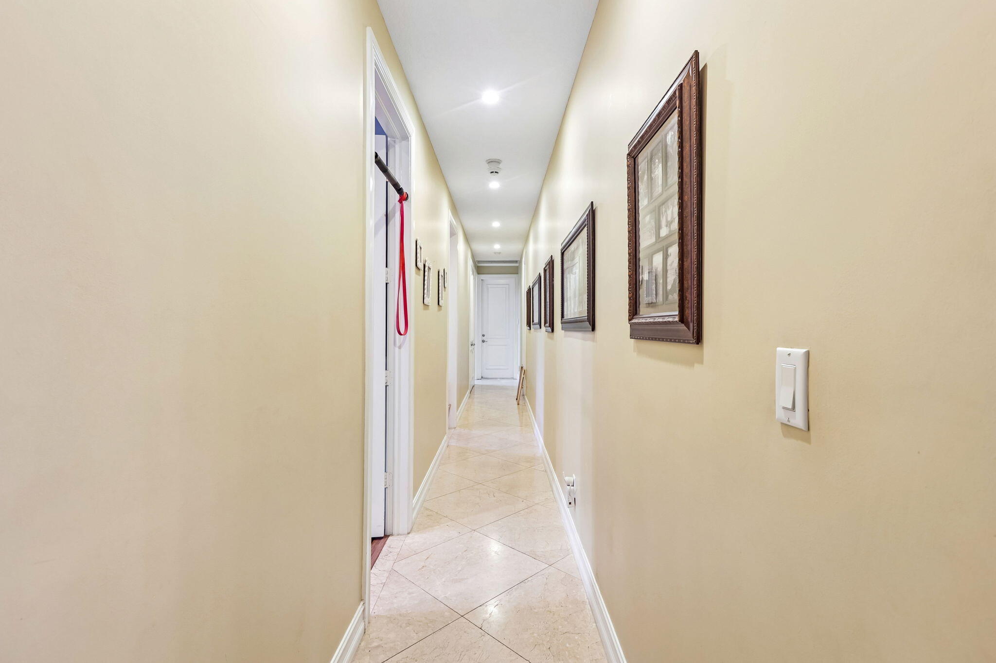 2130 Southwest 113th Avenue Davie, FL 33325 - Photo 37 of 58 Hallway