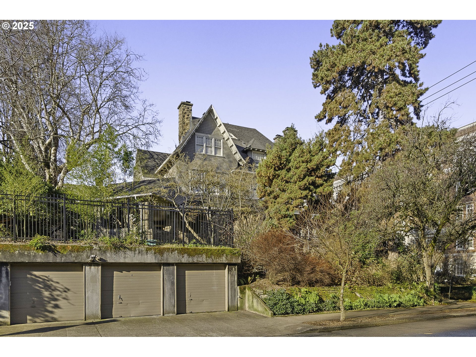 333 Northwest 20th Avenue, Unit 2 Portland, OR 97209 - Photo 27 of 28 a view of a lake