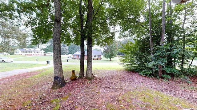 $270,000 | 2403 Regency Drive, Randleman, NC 27317