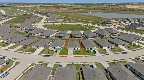 $270,000 | 907 Heaven Drive, Beasley, TX 77417