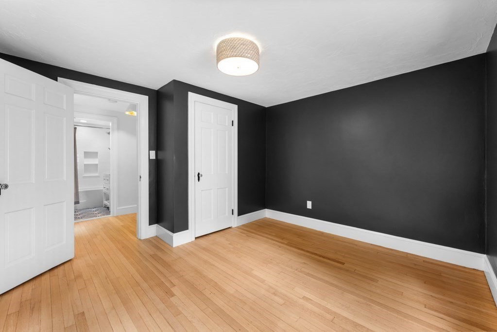 127 Prospect Street Wellesley, MA 02481 - Photo 26 of 40