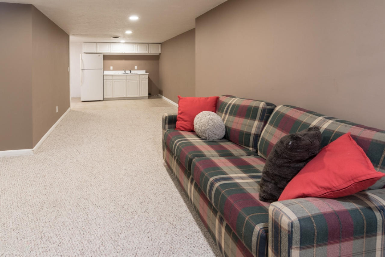 3311 Old Colony Road Kalamazoo, MI 49008 - Photo 19 of 28 Old Colony-21