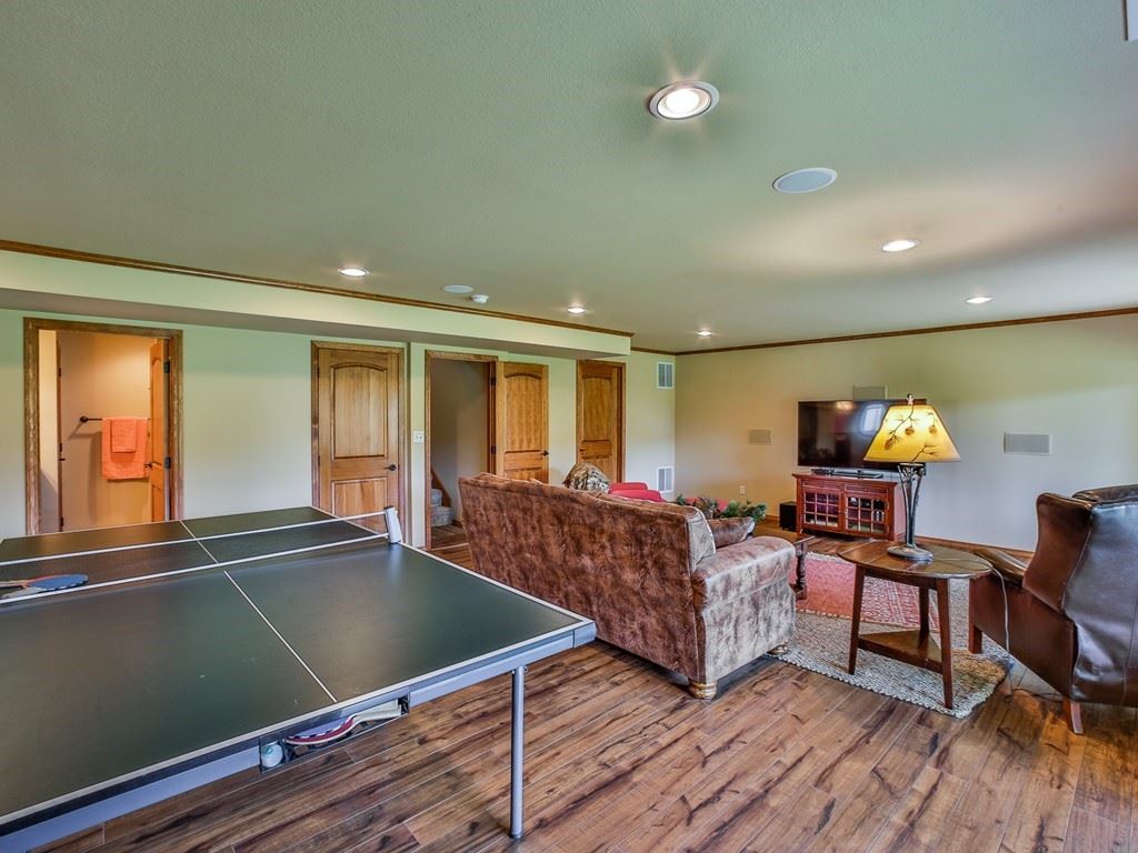 5506 South Bates Road Spokane Valley, WA 99206 - Photo 12 of 20 Gallery Image 12