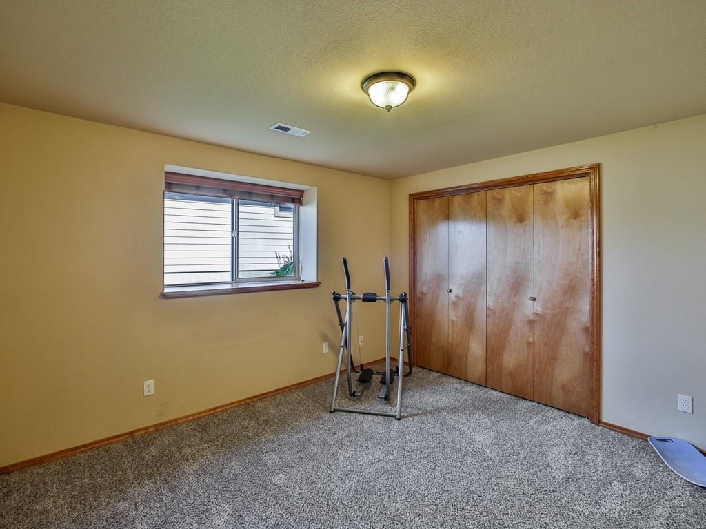 5506 South Bates Road Spokane Valley, WA 99206 - Photo 15 of 20 Gallery Image 15