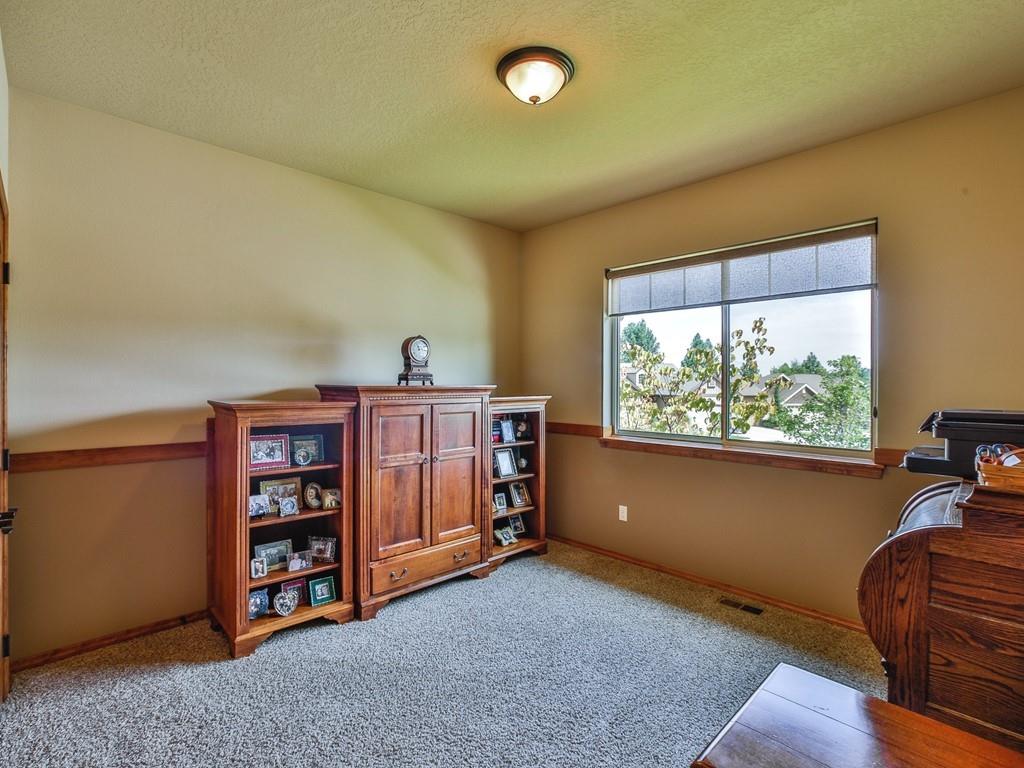 5506 South Bates Road Spokane Valley, WA 99206 - Photo 9 of 20 Gallery Image 9