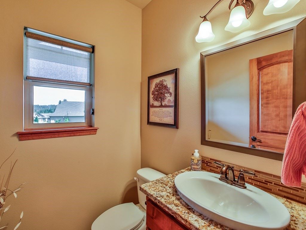 5506 South Bates Road Spokane Valley, WA 99206 - Photo 10 of 20 Gallery Image 10
