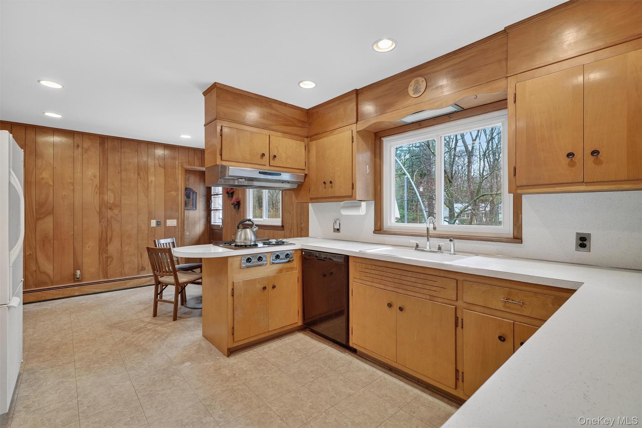 5 River Road Suffern, NY 10901 - Photo 17 of 50