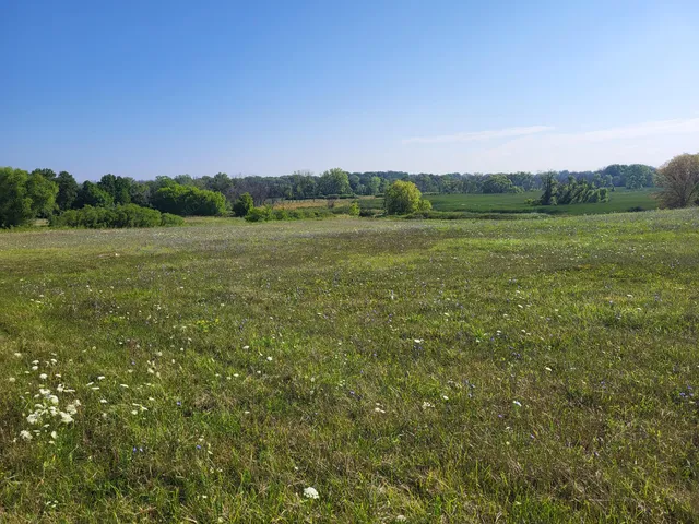 $999,900 | Lt0 Pilgrim Road, Brookfield, WI 53005