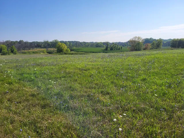 $999,900 | Lt0 Pilgrim Road, Brookfield, WI 53005