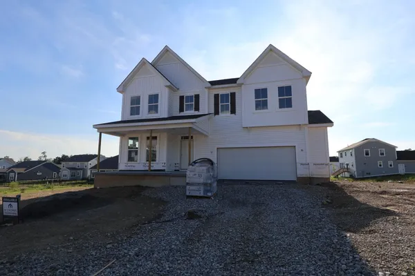$573,940 | 402 Fannin Drive, Pataskala, OH 43062
