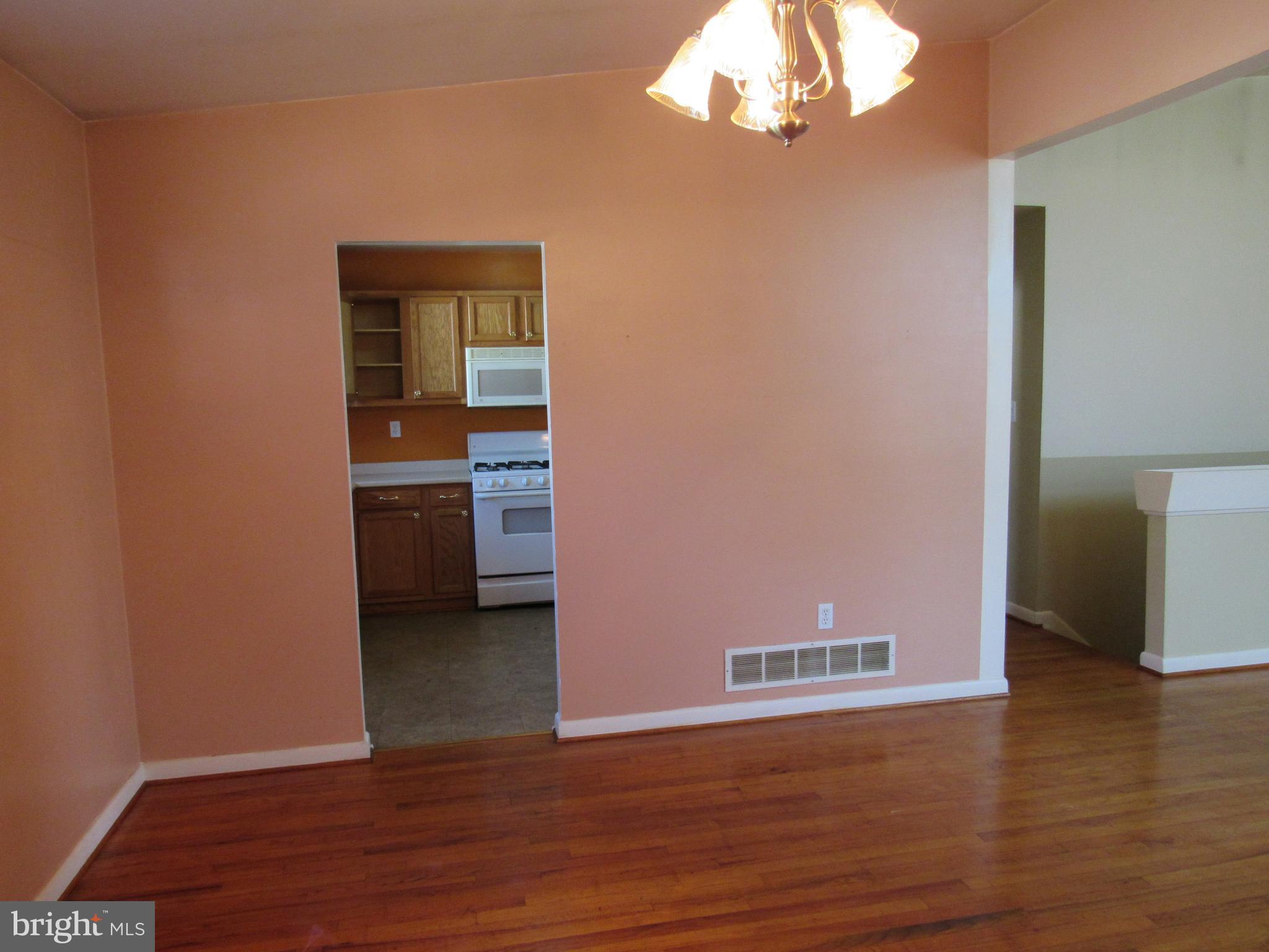 8116 Scotts Level Road Baltimore, MD 21208 - Photo 11 of 37 Dining Room