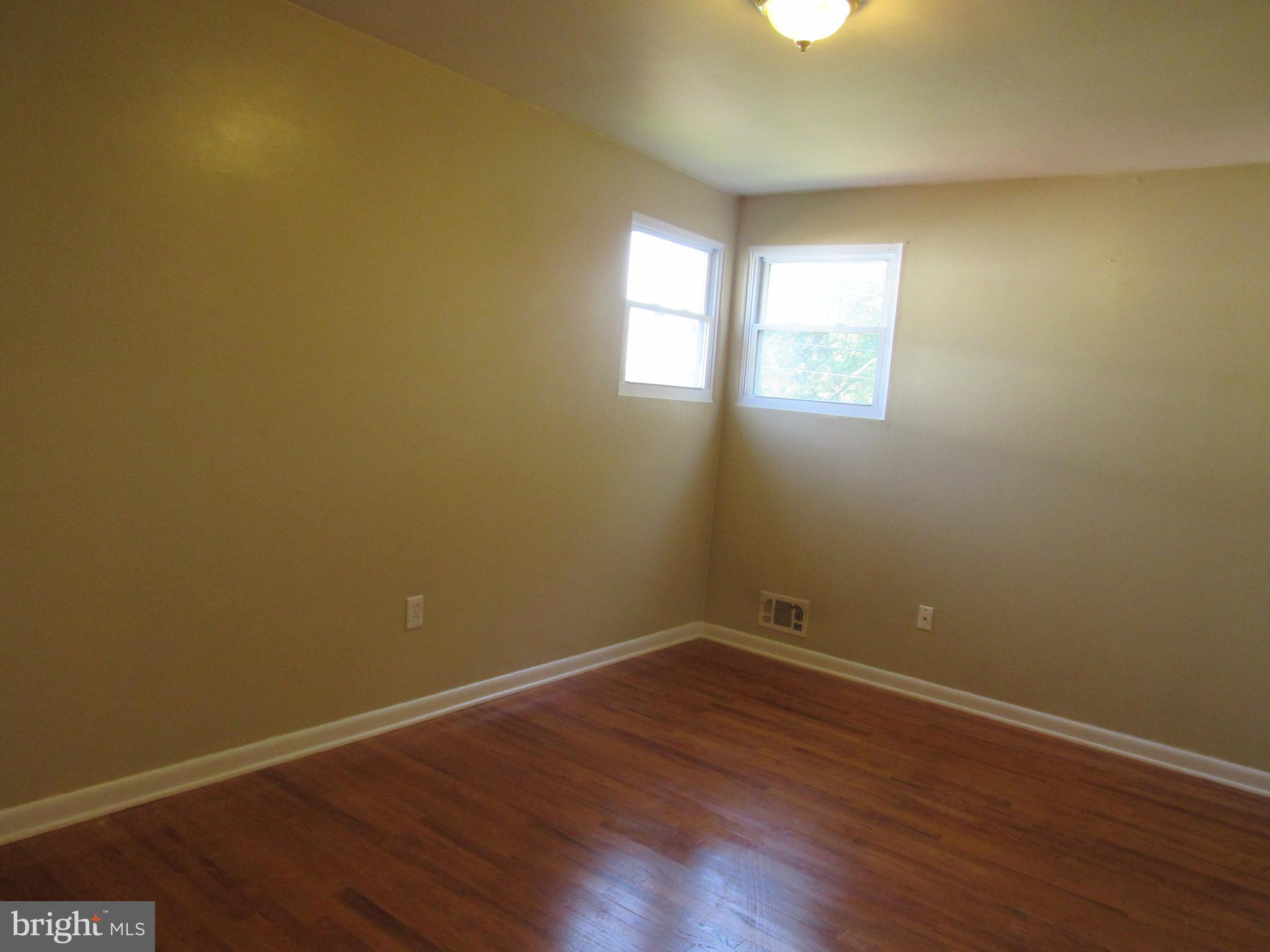 8116 Scotts Level Road Baltimore, MD 21208 - Photo 25 of 37 Bedroom