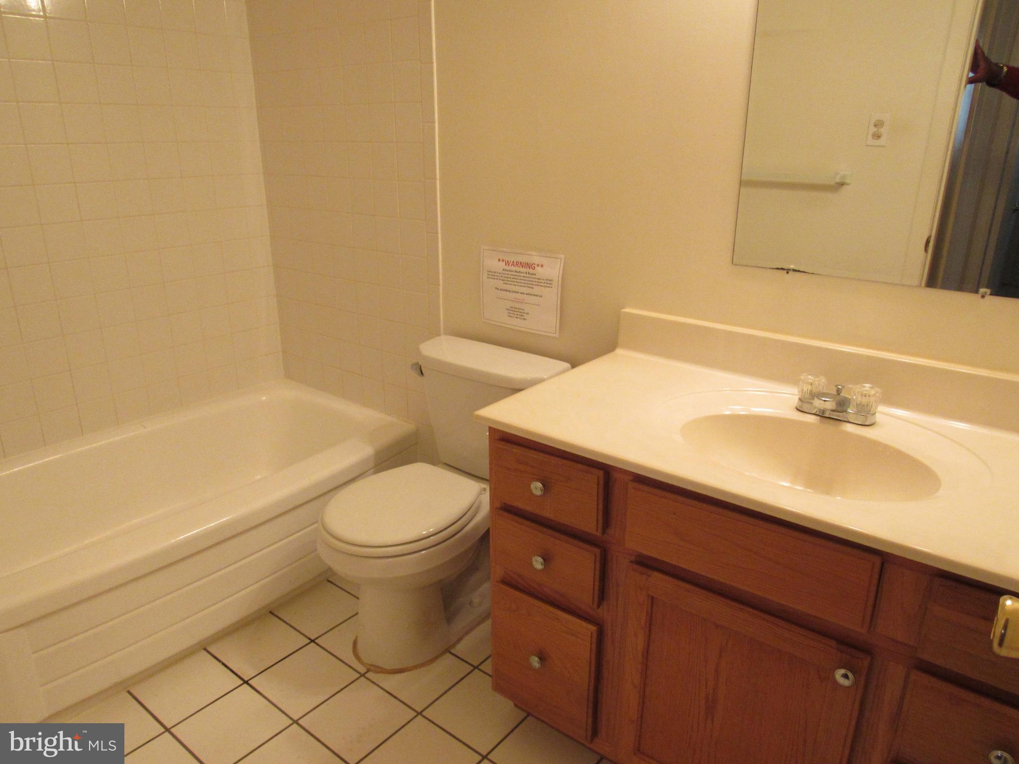 8116 Scotts Level Road Baltimore, MD 21208 - Photo 28 of 37 Hall Bath