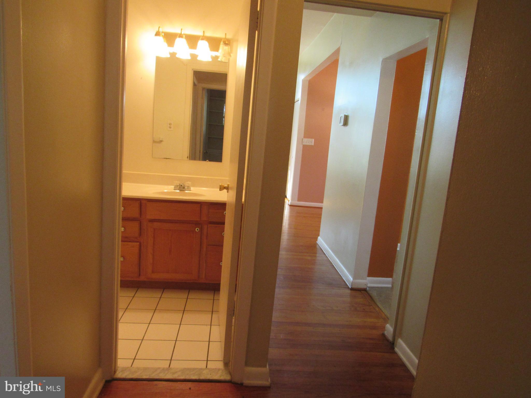 8116 Scotts Level Road Baltimore, MD 21208 - Photo 29 of 37 Hall Bath