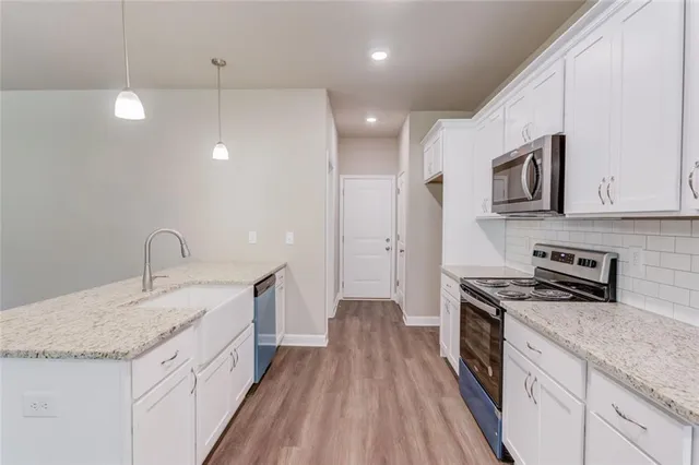 $399,900 | 6450 River Plantation Drive, Lula, GA 30554