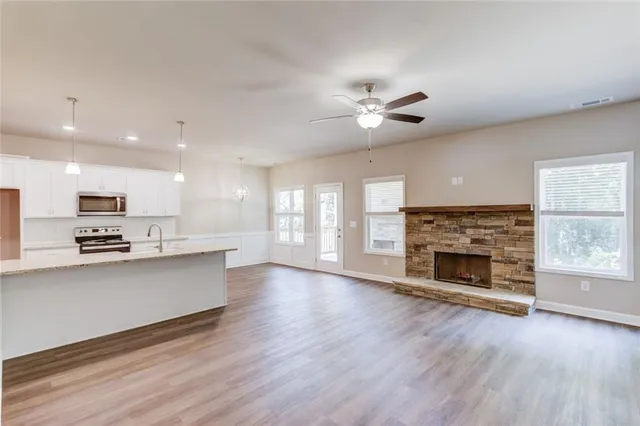 $399,900 | 6450 River Plantation Drive, Lula, GA 30554