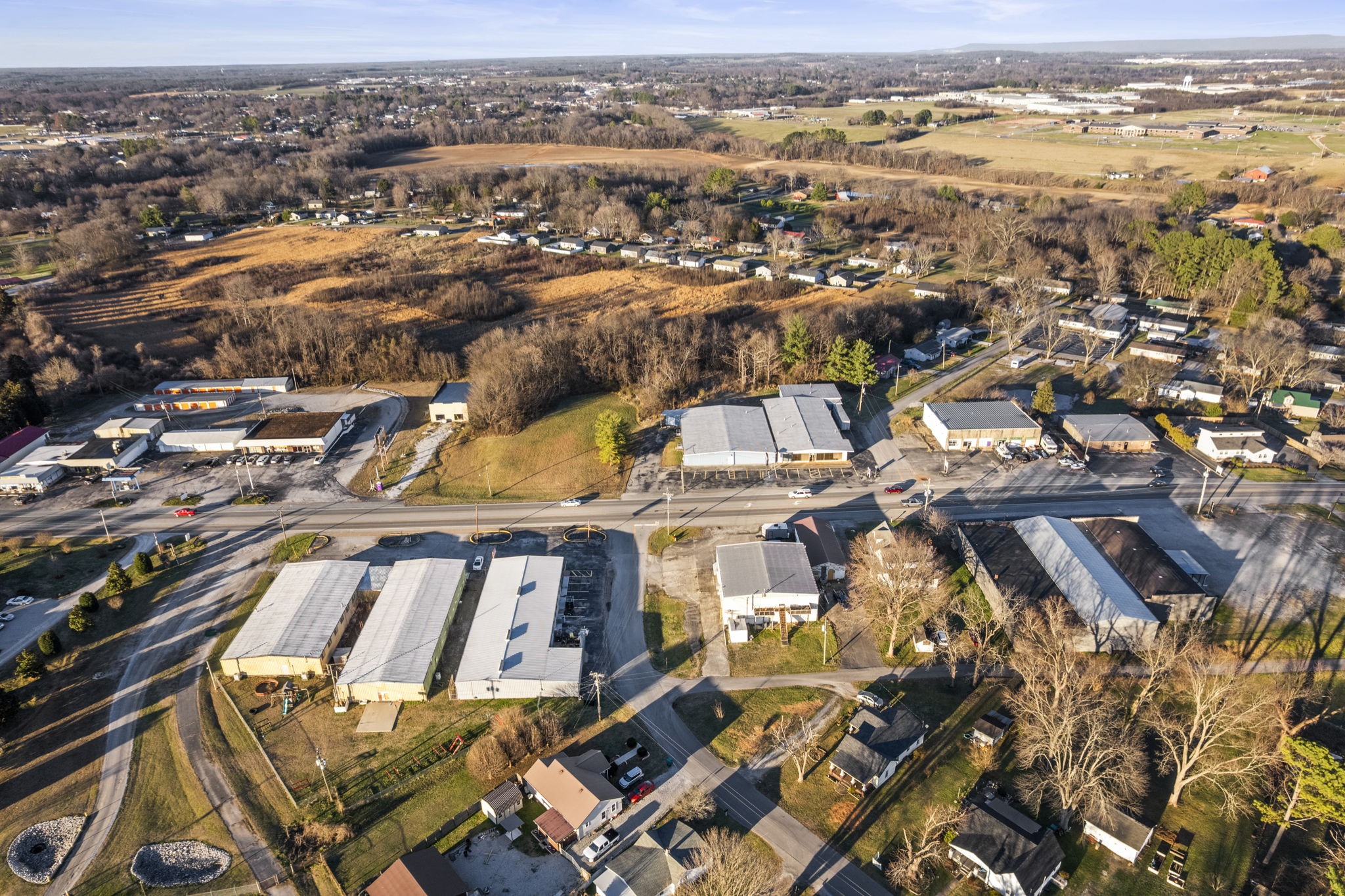 918 South College Street Winchester, TN 37398 - Photo 34 of 44 an aerial view of a city with lots of residential buildings