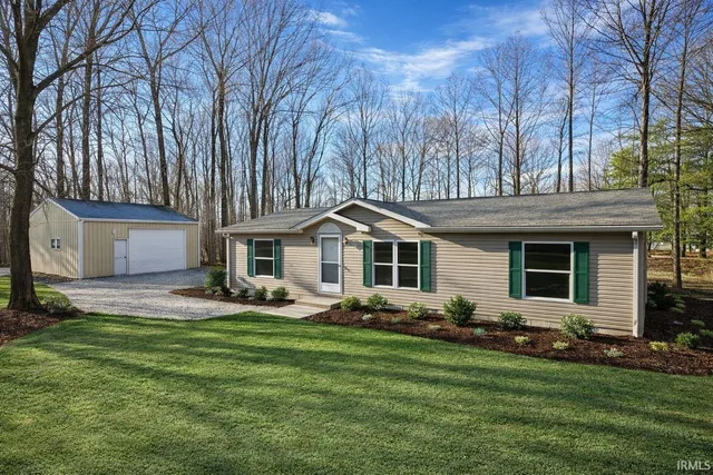 $189,900 | 2666 East 550 South, Washington, IN 47501