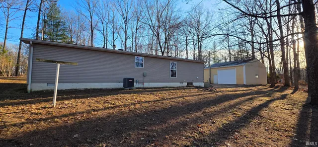 $189,900 | 2666 East 550 South, Washington, IN 47501