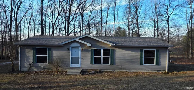 $189,900 | 2666 East 550 South, Washington, IN 47501