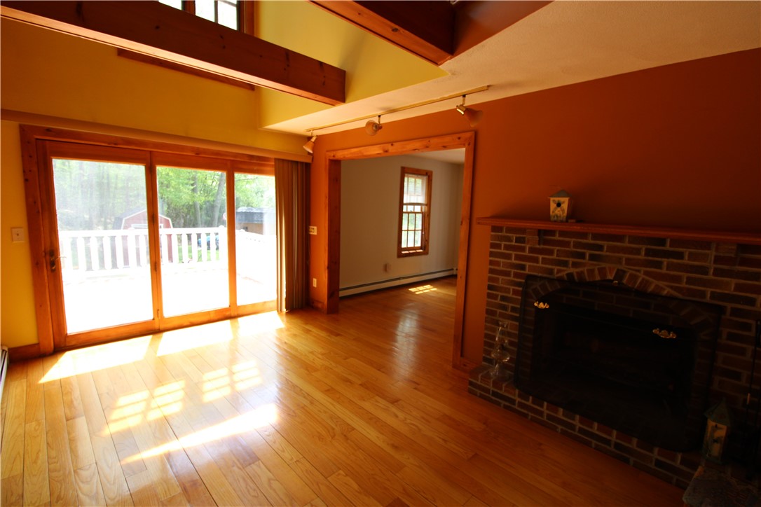 4112 Flat River Road Coventry, RI 02827 - Photo 13 of 37