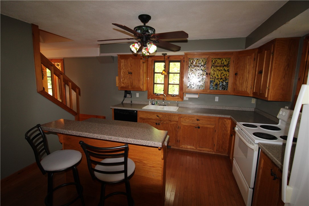 4112 Flat River Road Coventry, RI 02827 - Photo 16 of 37