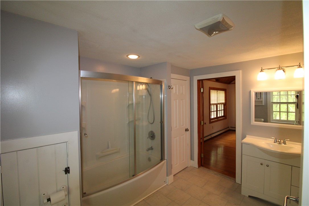 4112 Flat River Road Coventry, RI 02827 - Photo 22 of 37