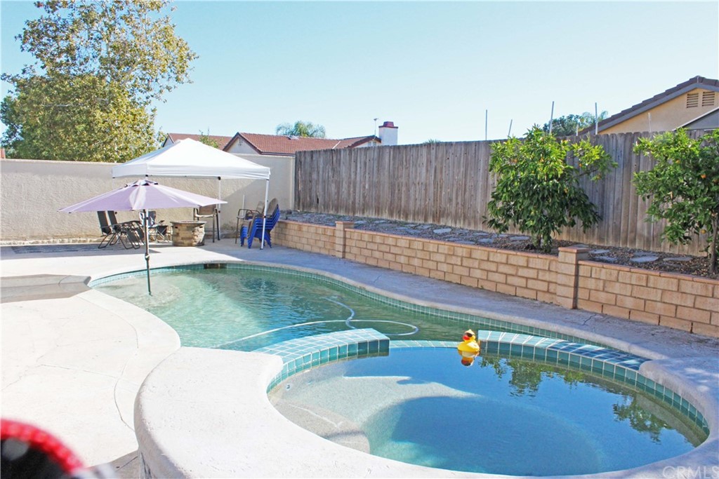 39556 Long Ridge Drive Temecula, CA 92591 - Photo 1 of 1 Pool and Spa