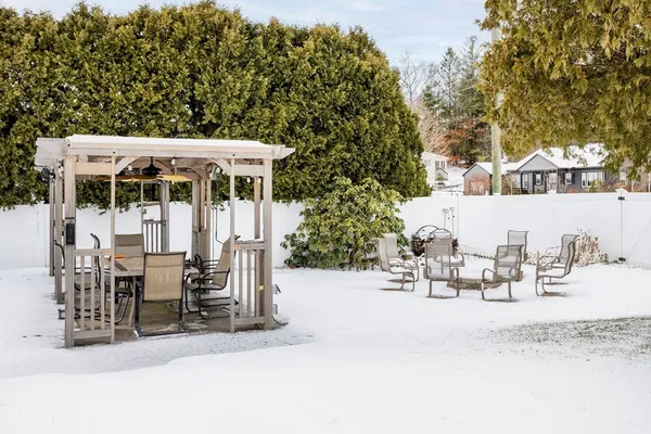 a view of outdoor space yard and patio
