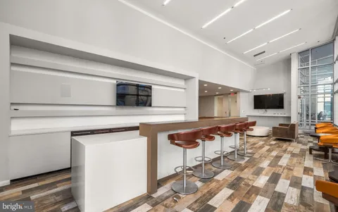 $2,575 | 6506 America Boulevard, Unit 703, Hyattsville, MD 20782