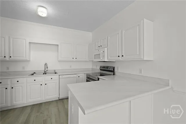 $1,975 | 400 Tibet Avenue, Unit 39, Savannah, GA 31406