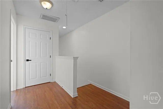 $1,975 | 400 Tibet Avenue, Unit 39, Savannah, GA 31406