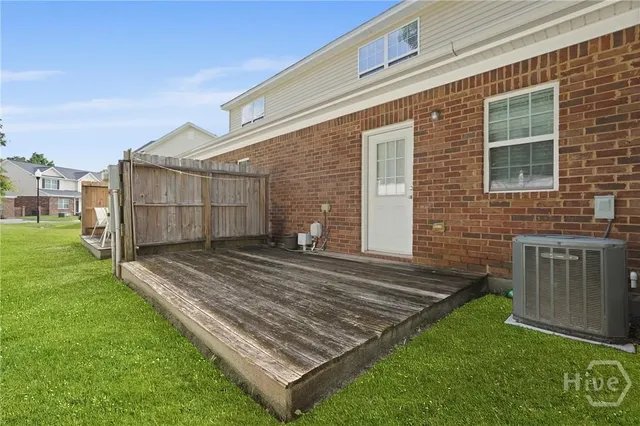 $1,975 | 400 Tibet Avenue, Unit 39, Savannah, GA 31406