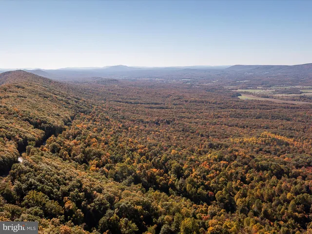 $1,400,000 | 13 & 14, Hedgesville, WV 25427