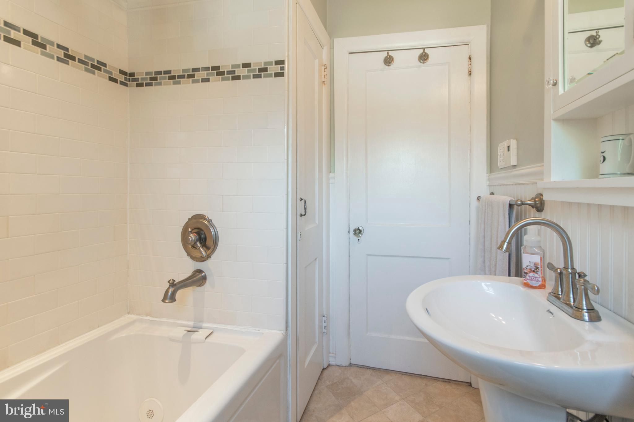 8007 Cooke Road Elkins Park, PA 19027 - Photo 16 of 32 Gallery Image 16