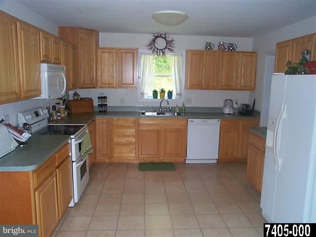514 Salem Church Road Windsor, PA 17366 - Photo 3 of 19