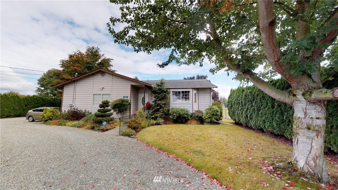 13425 Avon Allen Road Mount Vernon, WA 98273 - Photo 1 of 21