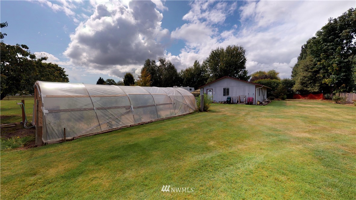 13425 Avon Allen Road Mount Vernon, WA 98273 - Photo 19 of 21