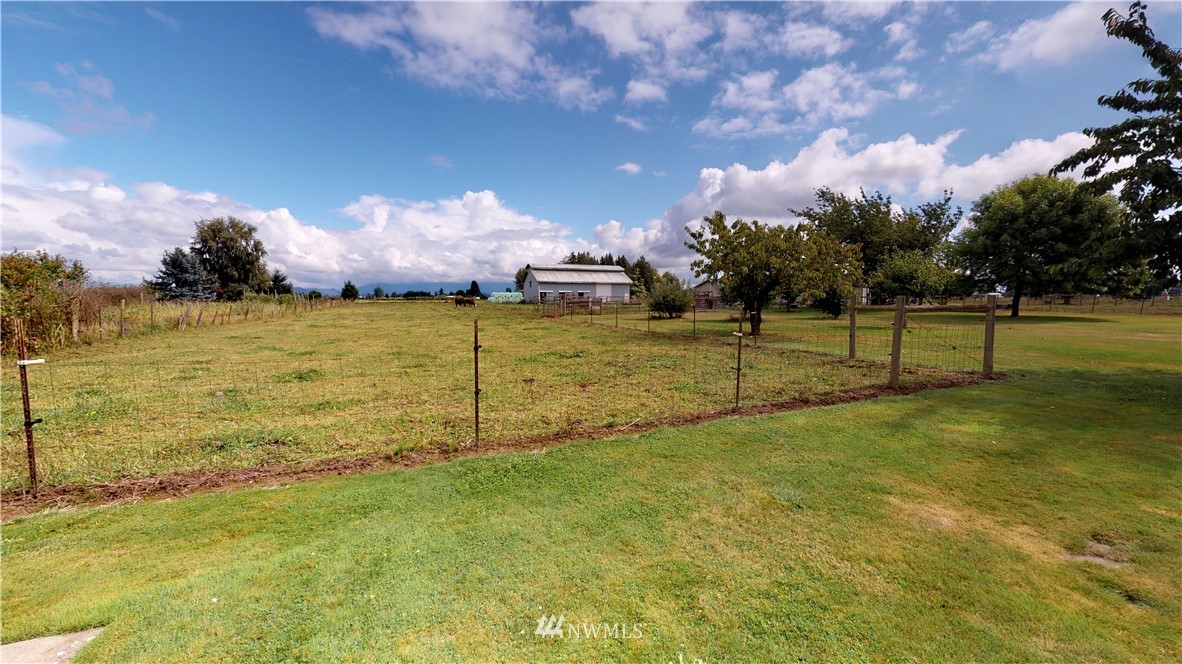 13425 Avon Allen Road Mount Vernon, WA 98273 - Photo 20 of 21