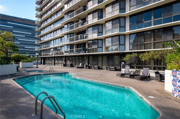 $5,100 | 222 Monterey Road, Unit 904, Glendale, CA 91206