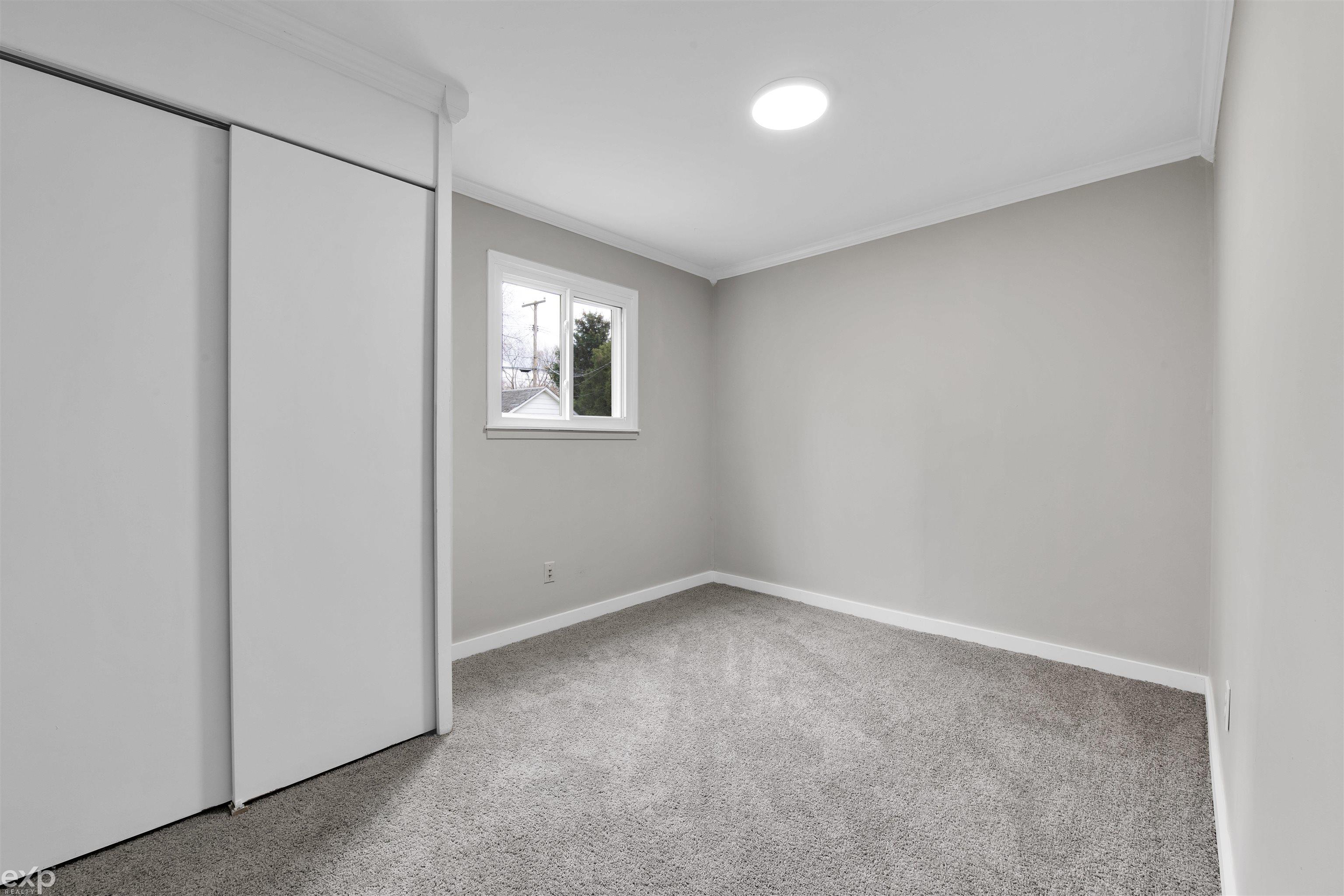 2709 Frankson Avenue Rochester, MI 48307 - Photo 19 of 26 50137872-649e4dfb-1a45-4509-898c-55fa1bfab0d7.JPG