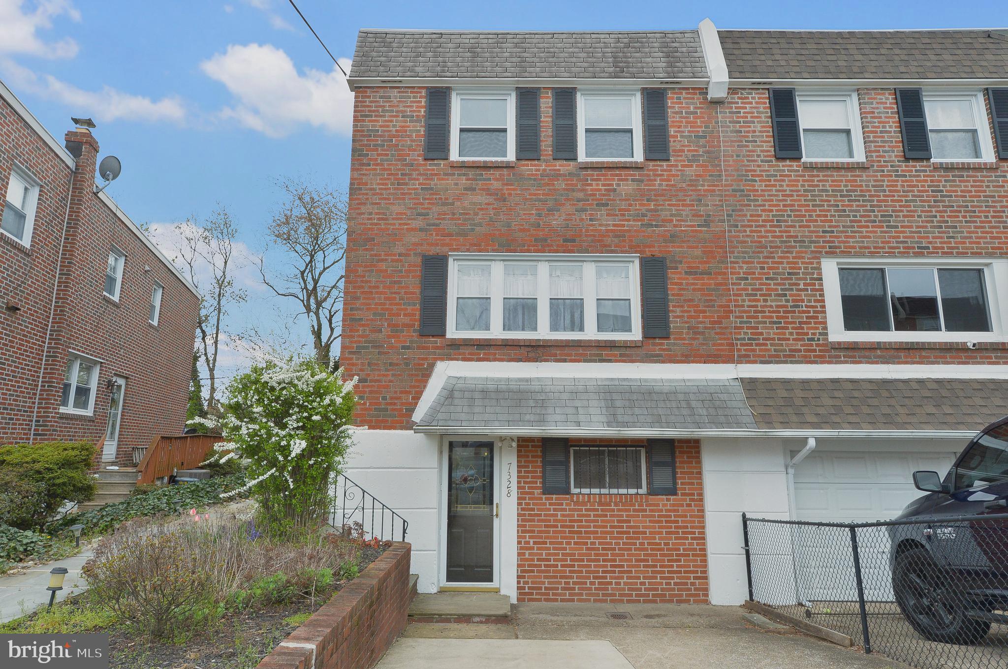 7328 Hill Road Philadelphia, PA 19128 - Photo 2 of 36 Front External View